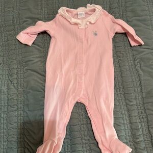 Edgehill Collection Pink Ruffle Collar Baby One-Piece Sleeper